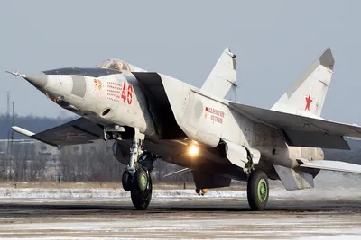 Военный эксперт ответил, чем полезно патрулирование Черного моря МиГ-31 с  «Кинжалами» - Газета.Ru | Новости