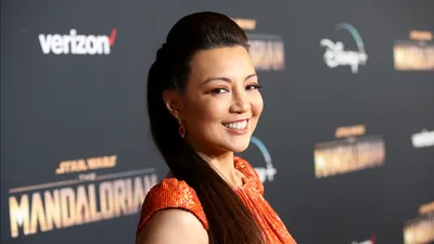 Последние роли Минг-На Вен удерживают ее в мире боевиков «Звездных войн» - ABC7 Лос-Анджелес