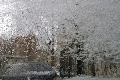 Мокрый снег и сильный ветер передают на 18 октября в Приангарье - Погода -  