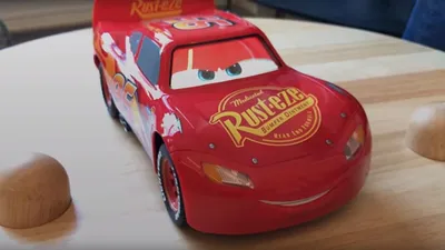 Машинка-робот «Молния МакКуин» от SPHERO (Ultimate Lightning McQueen) -  "Игры и Игрушки" №6-2017