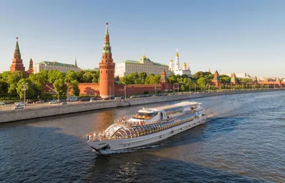 Прогулки по Москве-реке на теплоходе: билеты от 99 рублей, покупка онлайн,  расписание 2023 и маршруты речных трамвайчиков