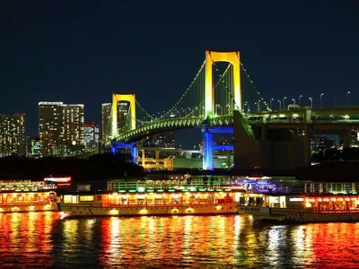 Радужный пешеходный мост в Тайване (Xiying Rainbow Bridge)