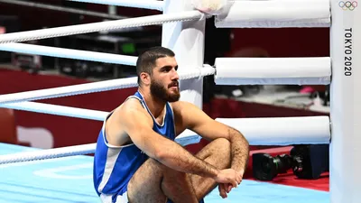 Источник: Олимпийский турнир по боксу остановлен из-за нежелания Алиева  покинуть ринг
