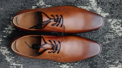 Мужская обувь 2019 бренд GUCCI - купить у поставщика East Shore Co.,Ltd