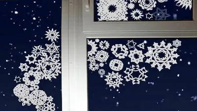Вытынанки на окна к Новому году 2023 (80 фото) - трафареты и шаблоны,  украшение новогоднего окна своими руками
