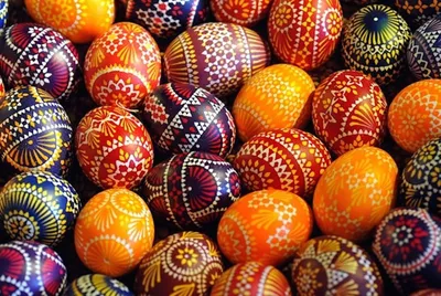 Как красиво и быстро покрасить яйца на Пасху -  - ФОНТАНКА.ру