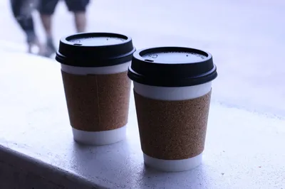 В Британии кофе в одноразовых стаканчиках могут обложить налогом