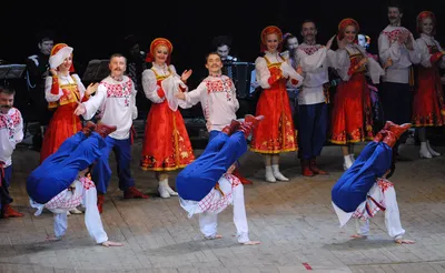 Польский народный танец: мазурка, краковяк, полонез. Танцы Польши