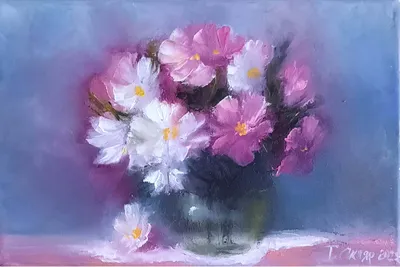 Картина маслом "Натюрморт с цветами в позолоченной вазе и корзиной с  фруктами" Чугунова