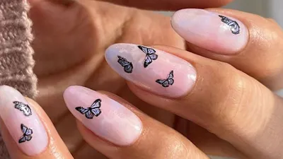 The Butterfly Mani Is The Biggest Nail Art Trend Of This Summer | Glamour UK