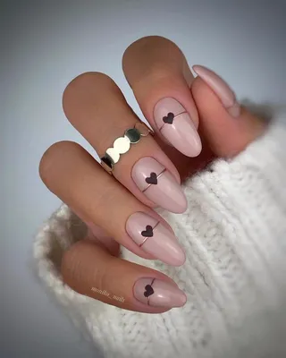 45 Cute New Years Nails Ideas + Nail Art Designs to Ring in 2024