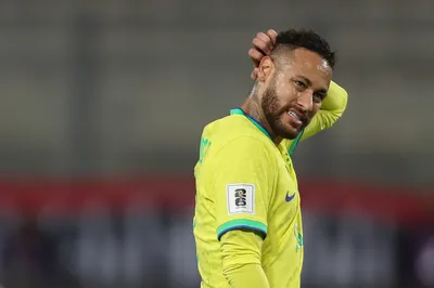 Brazilian soccer star Neymar Jr. faces criticism for Bolsonaro support |  CTV News