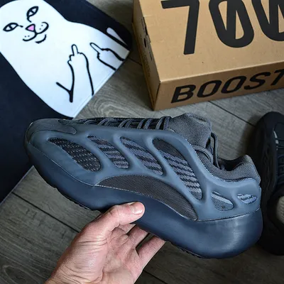 Мужские кроссовки Adidas Yeezy Boost 700 v3 Alvah black неоновые  весна-осень сетка. Фото в живую. топ топ - купить по лучшей цене в Киеве от  компании "Bootlands - интернет-магазин обуви и одежды" -