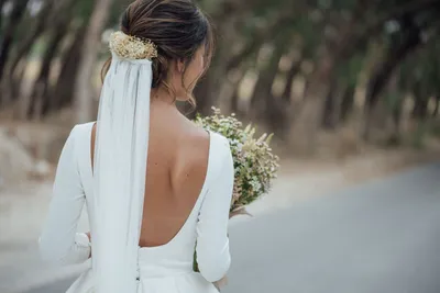 Жених и невеста со спины | Невеста, Жених и невеста, Свадьба