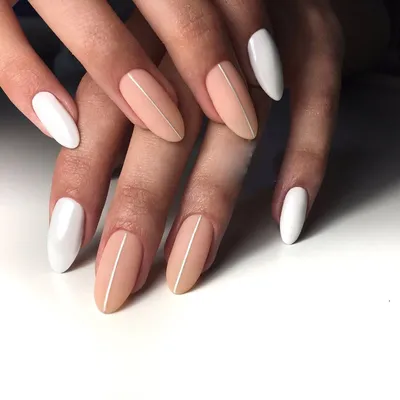 Осінній манікюр манікюр 2020 молочні нігті молочний манікюр | Nails, Beauty