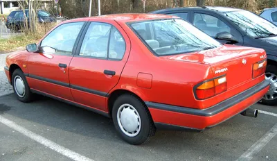 The Nissan Primera was ahead of its time (P10) - YouTube