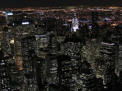 Бесплатные Нью-Йорк ночью стоковые фотографии | FreeImages