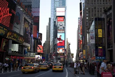 Скачать обои "Нью Йорк" на телефон в высоком качестве, вертикальные картинки  "Нью Йорк" бесплатно
