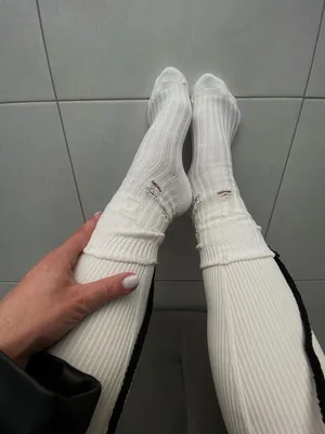 Носки , рваные , love, style, socks ,ноги | Ноги, Носки