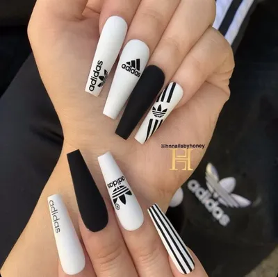 Adidas Nails🖤🤍 | Дизайнерские ногти, Длинные ногти, Красивые ногти