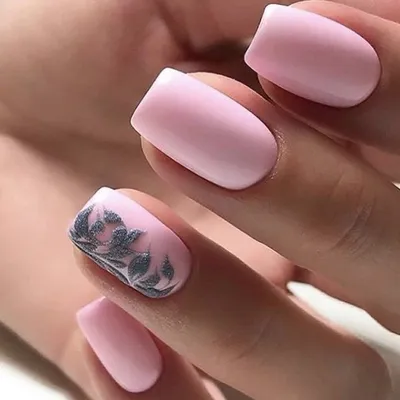 Розовый маникюр - 85 лучших тенденций | Glitter accent nails, Pink glitter  nails, Nails