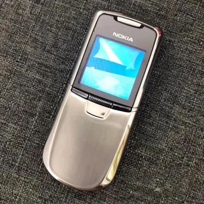 The Nokia 8800 Carbon Arte