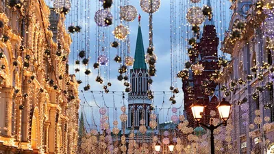 Город-сказка: как выглядит новогодняя Москва ― видео - , Sputnik  Беларусь