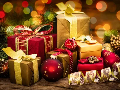 Новогодние подарки дороже 1000 рублей будут облагаться налогом