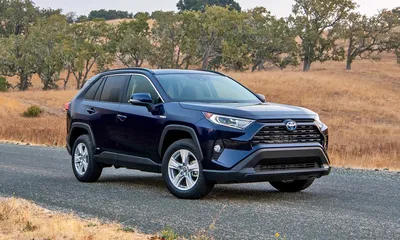 Toyota RAV 4 - фото салона, новый кузов