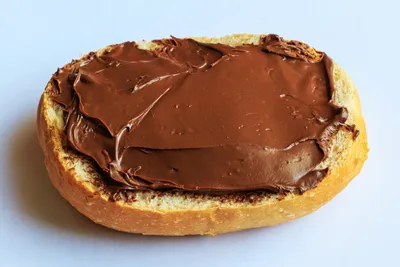 Шоколадная паста FERRERO Nutella - «В каждой 400-граммовой банке Нутеллы  содержится 52 лесных ореха. МНОГО ФОТО.» | отзывы