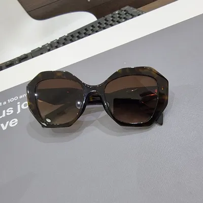 Как надо носить солнцезащитные очки - Maltina Accessories —  интернет-магазин модных аксессуаров