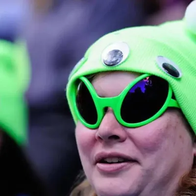 Новые забавные пришельцы Костюмные очки праздничные Вечеринки танцевальные  вечеринки смешные очки пришельцы стильные солнцезащитные очки реквизит для  вечеринки | AliExpress
