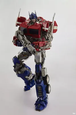 Buy Pop! Lights and Sounds Optimus Prime at Funko.