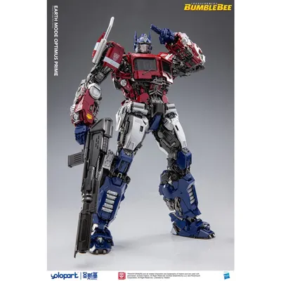 Optimus Prime (Really Transforms!) MOC made from LEGO bricks – B3 Customs