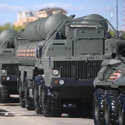 Власти Украины рассказали о реакции в случае передачи КНР оружия России —  РБК