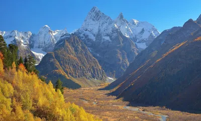 Осень в горах Кавказа. Photographer Aleksandr Zharnikov