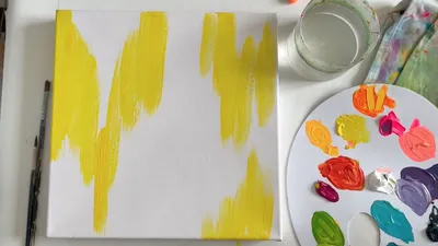 5 Liquids That Can Remove Dried Acrylic Paint From Surfaces - FeltMagnet