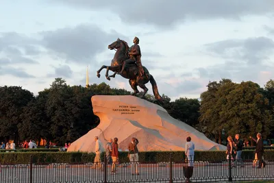 В Москве открылся второй памятник Петру I Зураба Церетели — РБК