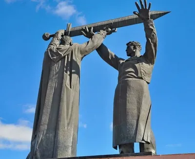 Мамаев Курган – монументальный памятник Великой Отечественной войне -  Республиканский Музей Боевой Славы