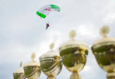 ЦСКА возрождает традиции парашютного спорта