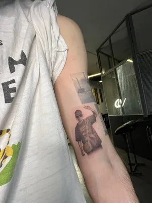 Стример Koreshzy из «Хазяев» набил на руке тату с изображением Плохого Парня  - Стримеры и Twitch - 
