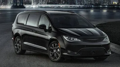 2020 Chrysler Pacifica Review, Pricing, and Specs