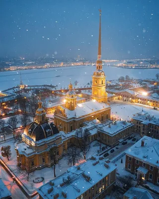 Петропавловская крепость в Петербурге