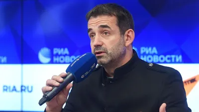 Дмитрий Певцов рассказал о неприязни к Константину Богомолову и заступился  за Алексея Серебрякова