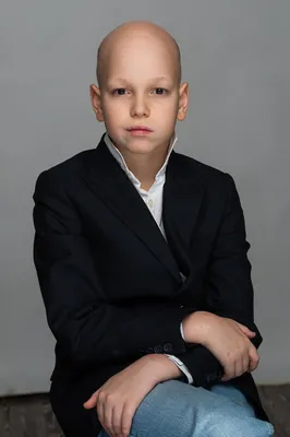Брутальный мальчик из «Хрустального» лишился волос в два года - Экспресс  газета