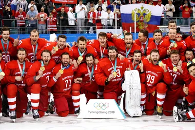 Золотые победы: самые яркие выступления россиян на зимних Олимпиадах — РБК
