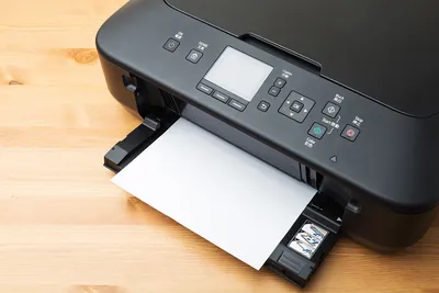 Принтер печатает чистый лист