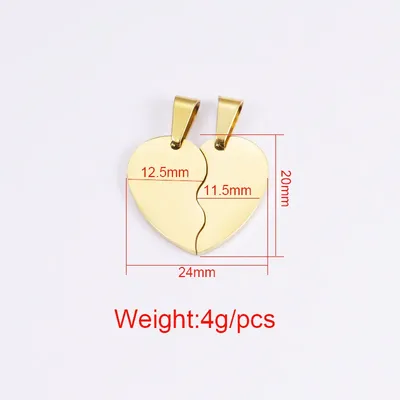 Парный Кулон сердце Половинки сердца с датой Подарок любимому в  интернет-магазине Ярмарка Мастеров по цене 1100 ₽ – LJGZ2RU | Именные  сувениры, Москва - доставка по России