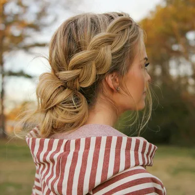 коси #колоски #косички #hairstyle | Мелкие косички, Волосы с фиолетовыми  прядями, Плетеные прически