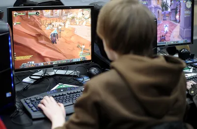 Китай ограничил детям время на компьютерные игры тремя часами в неделю -  , Sputnik Узбекистан